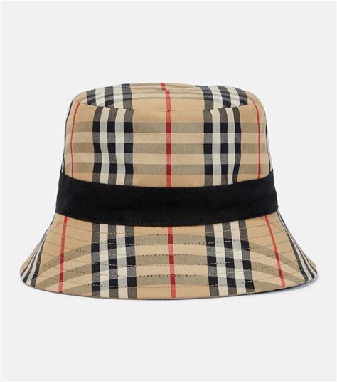 cappello alla pescatora burberry|Cappelli da pescatore Burberry da donna .